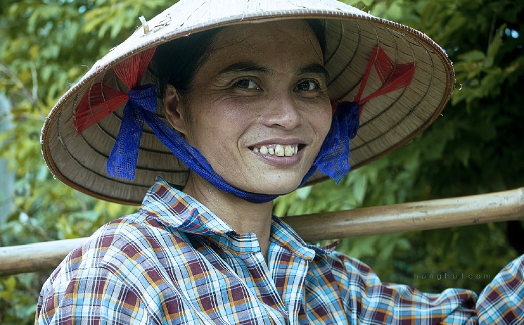 Xương rồng vẫn nở hoa