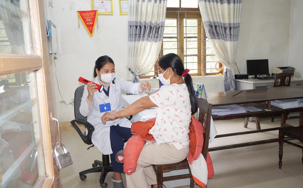 Thừa Thiên Huế: Khám sức khoẻ sinh sản cho phụ nữ khuyết tật tại huyện A Lưới và Nam Đông